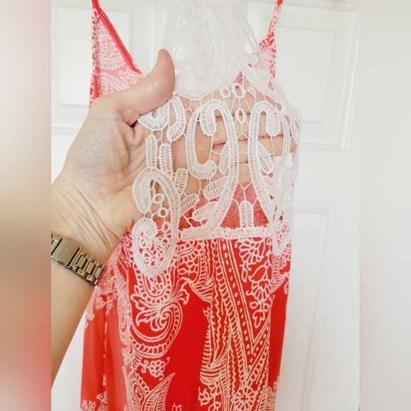 In Bloom Lace Inset Back Sundress - Picture 4 of 7